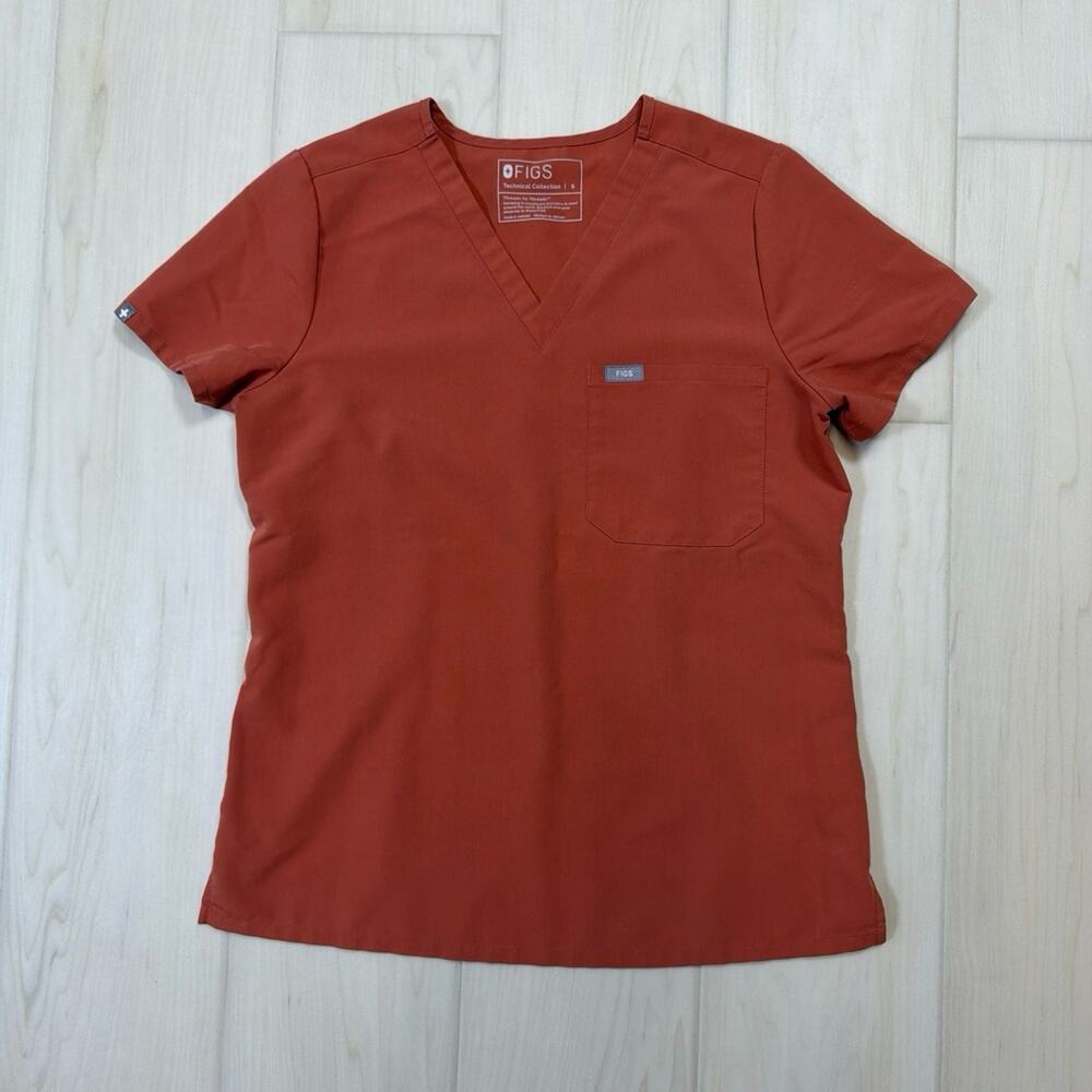 FIGS Terracotta Catarina One Pocket V Neck Scrub Top Medical Uniform Size Small